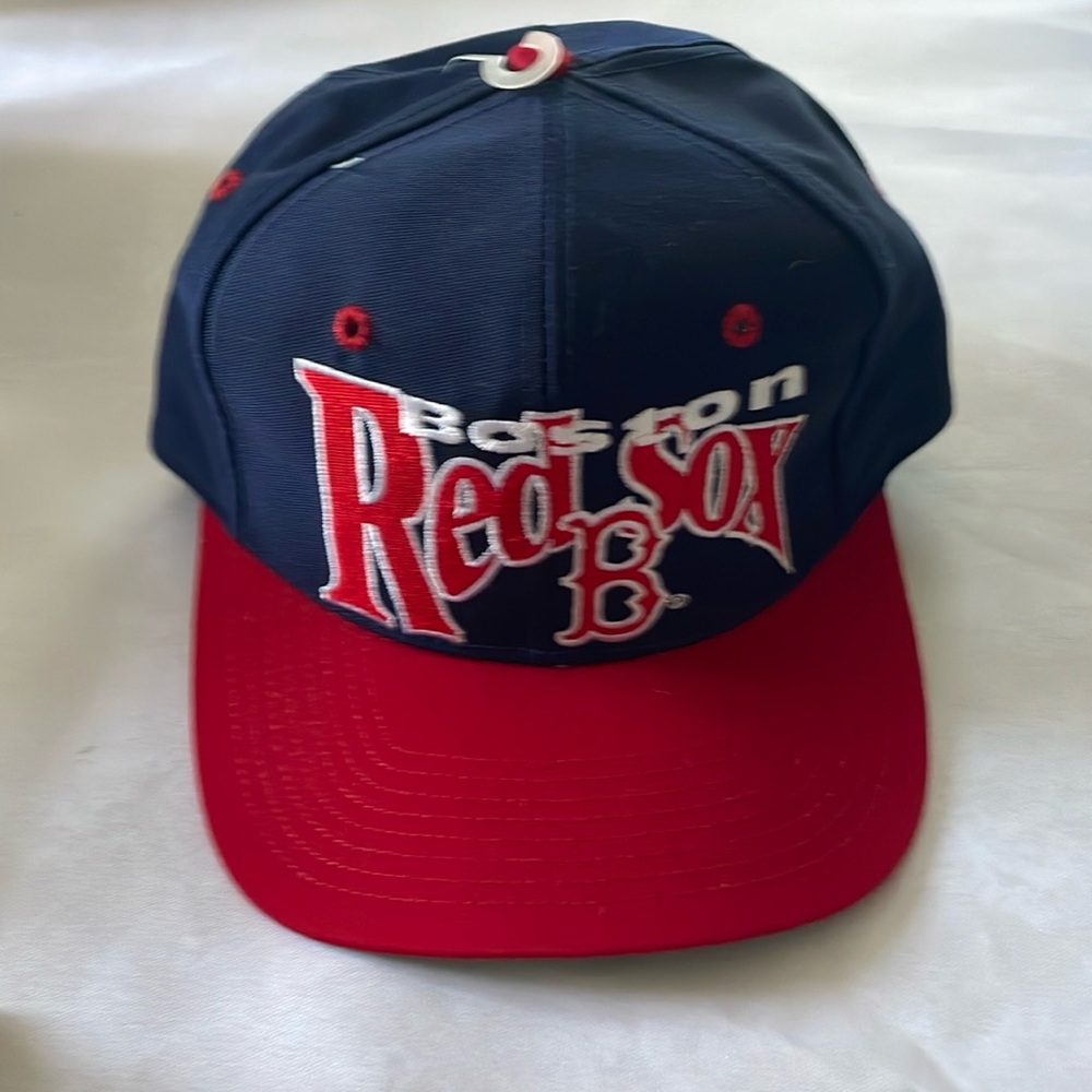 Vintage 90’s Boston Red Sox Hat